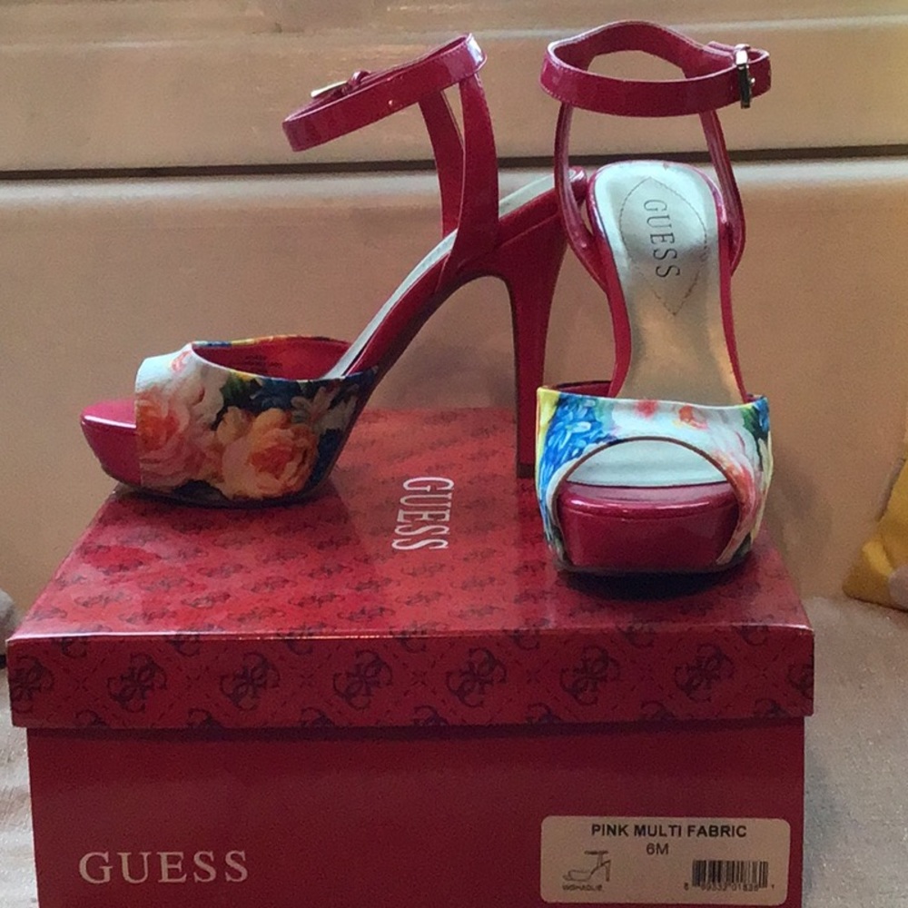Guess hot pink heels with floral print